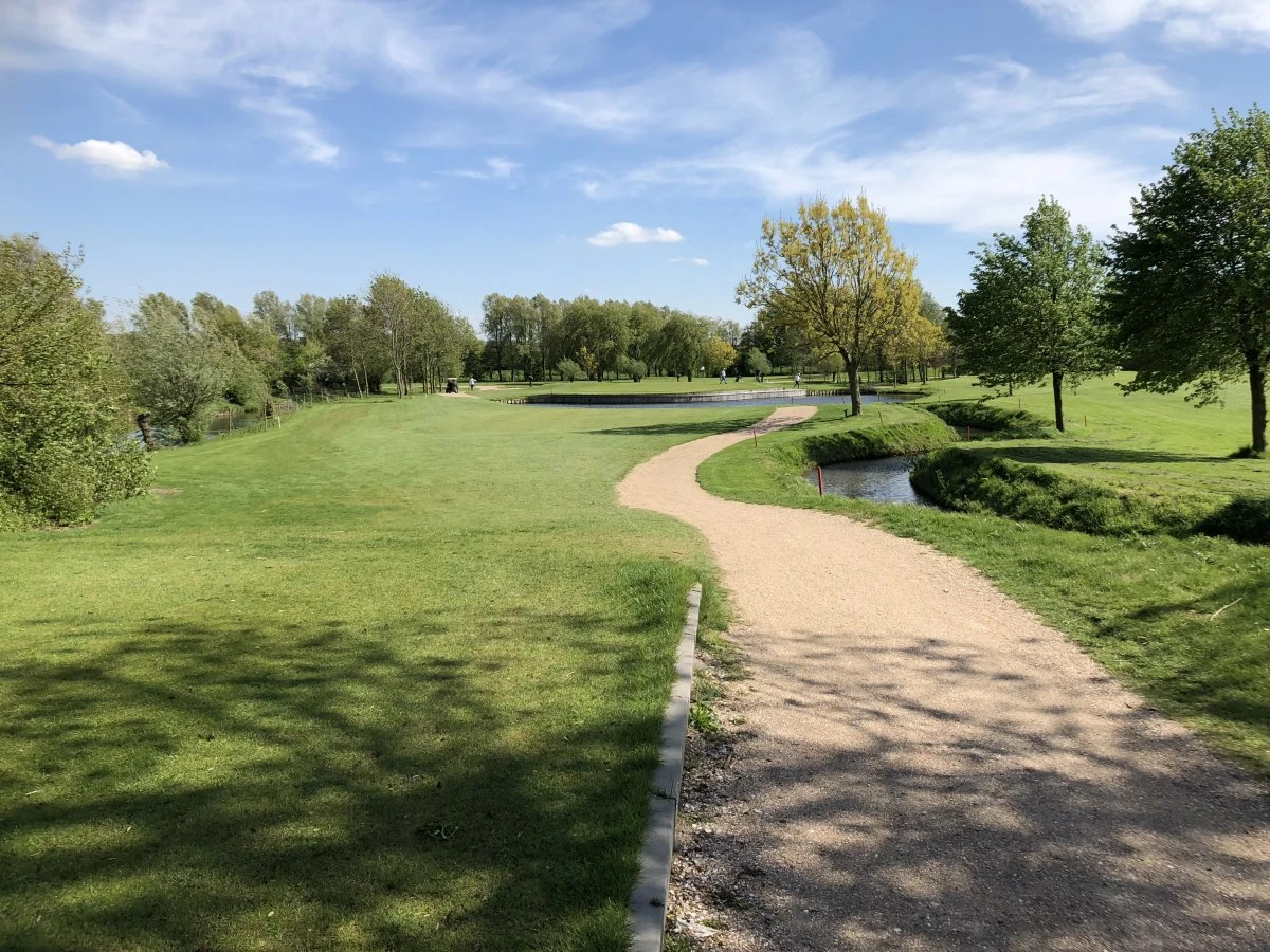 Hole 9